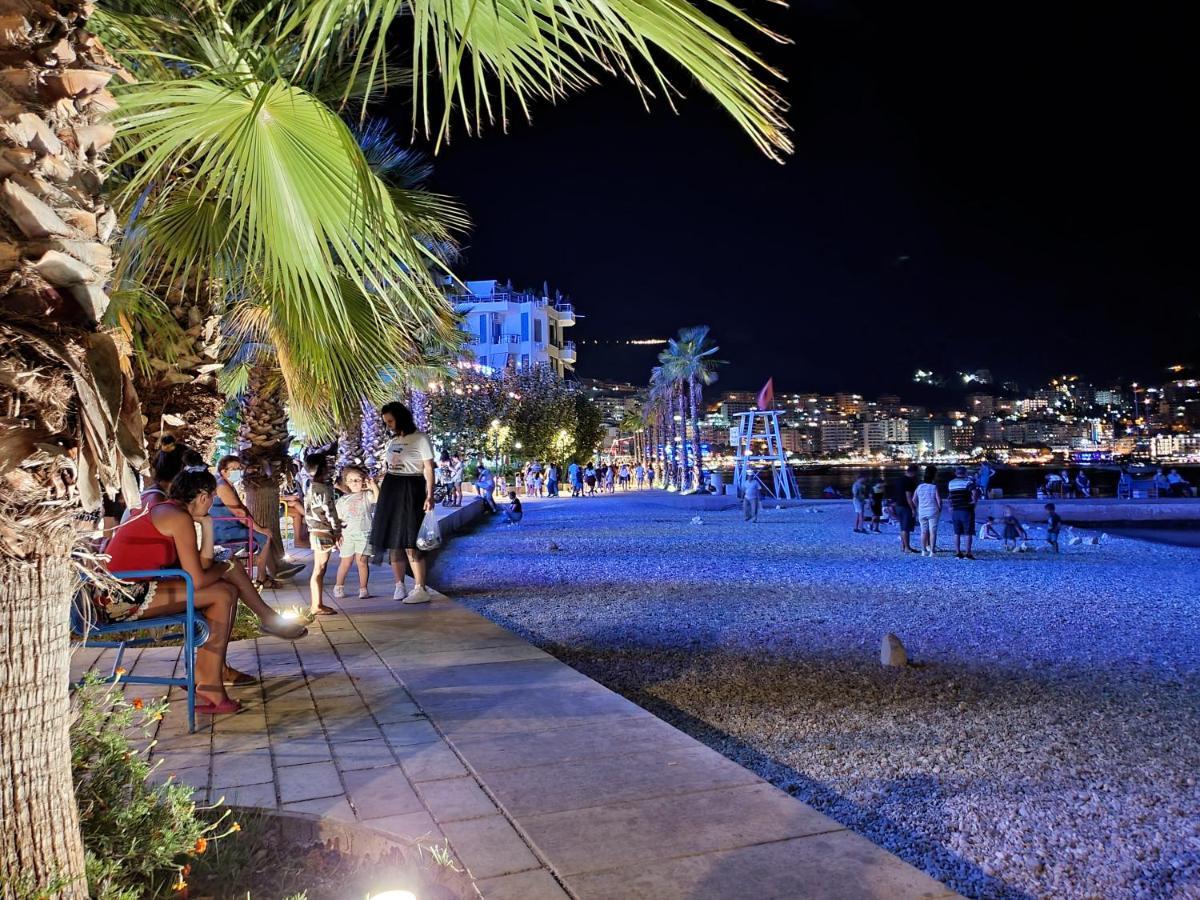 Villa Smeralda Sarandë エクステリア 写真