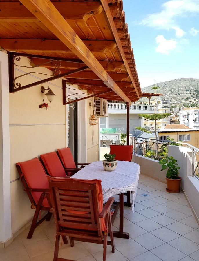 Villa Smeralda Sarandë エクステリア 写真